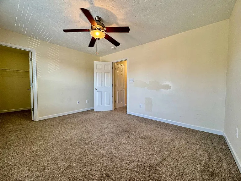 1750 Renwick Dr #202 — Photo 15