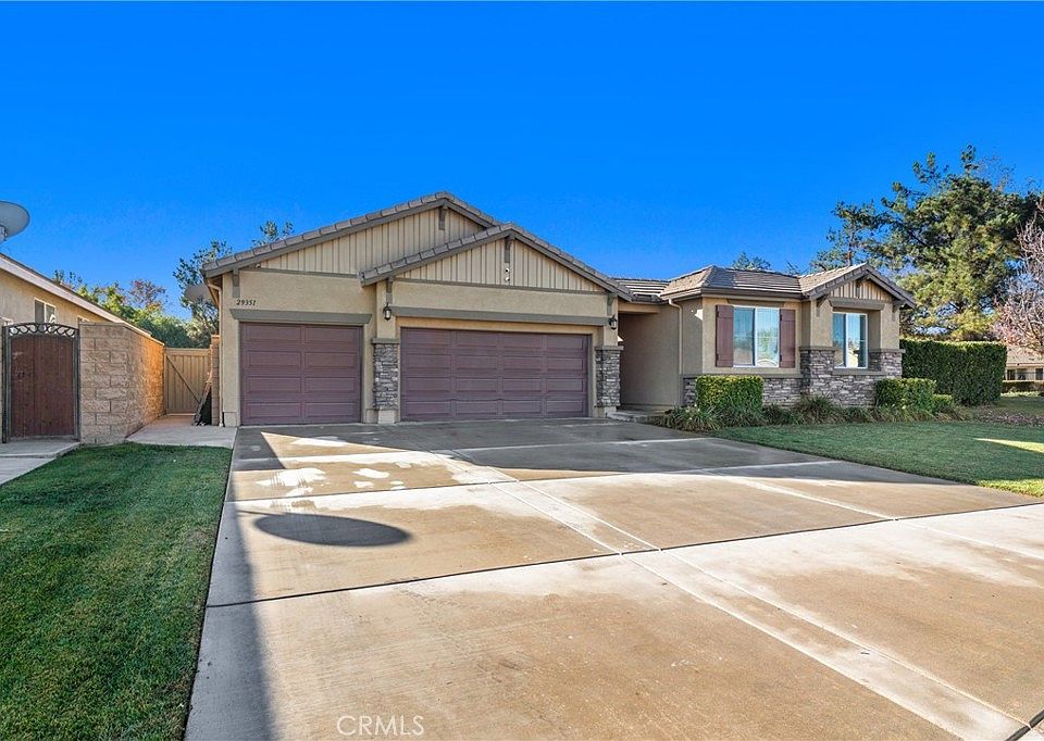 1st image of 29351 Castaway Ct