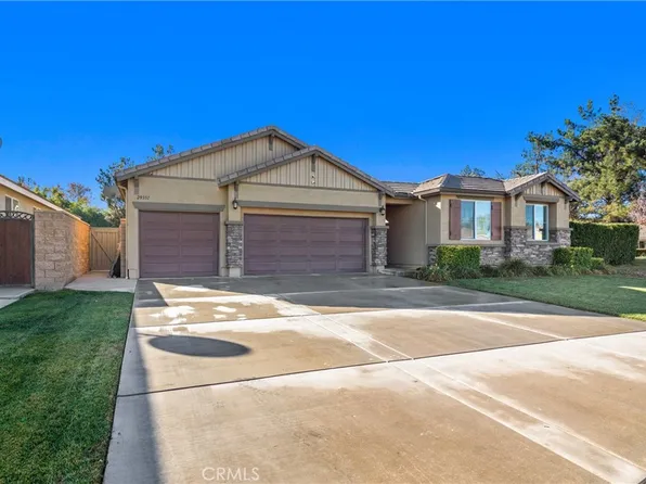 29351 Castaway Ct, Sun City, CA 92585