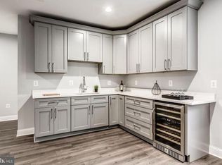 12602 Thompson Rd, Fairfax, VA 22033