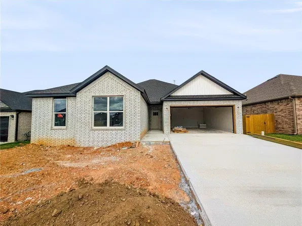 6604 SW High Meadow Blvd, Bentonville, AR 72713