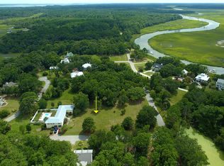 6 Coffin Bluff Rd, Saint Helena Island, SC 29920