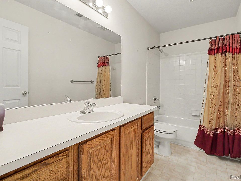 23466 Mahoney Ct, photo 12