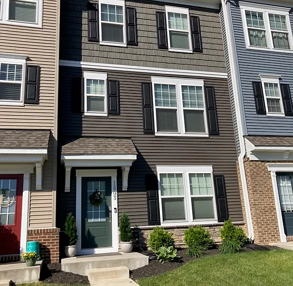 1803 Sag Harbor Ln — Photo 1