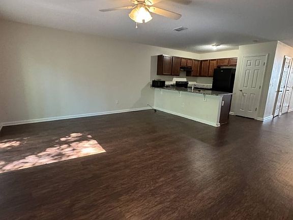 5th image of 7149 Timmerman Ln