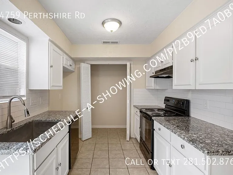 14759 Perthshire Rd — Photo 4
