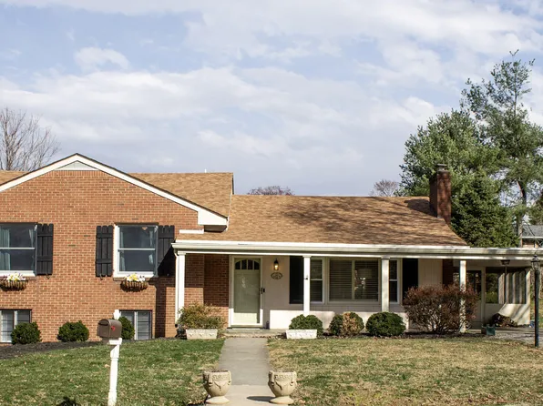 1910 Airview Rd SW, Roanoke, VA 24018