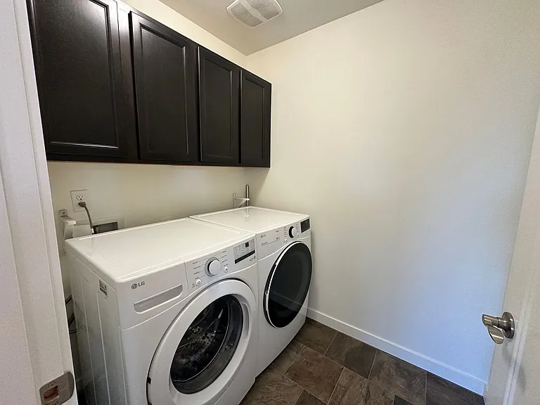 4726 Hadley St — Photo 28