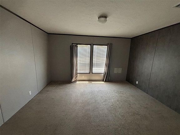 5th image of 134 Patrick Rd