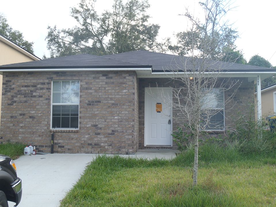 1st image of 8460 India Ave
