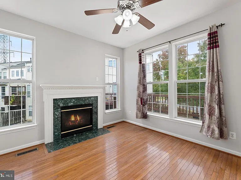 13700 Barksdale Dr — Photo 25