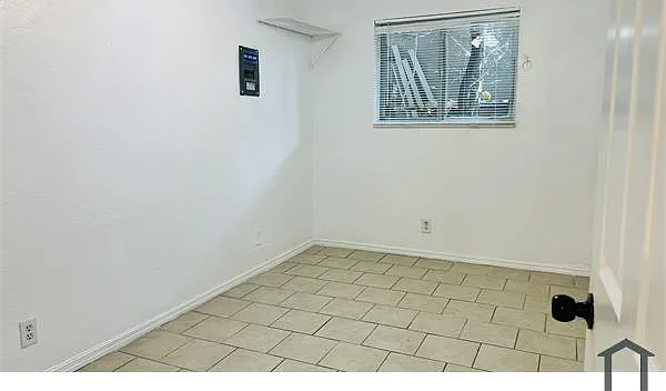 8200 Copper Ave NE #A — Photo 13