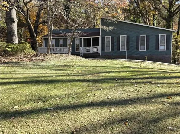 405 Hobo Ln, Woodstock, GA 30189