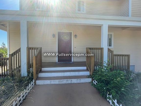 Front porch entry_07272021