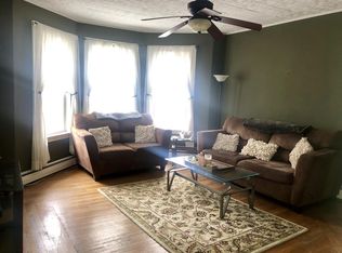 878 E Broadway #3, Boston, MA 02127