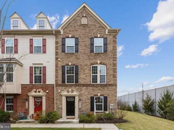 8248 Miner St, Greenbelt, MD 20770