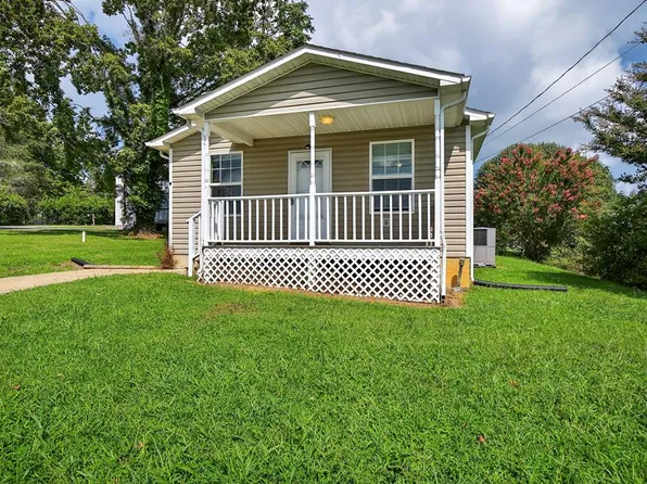 2241 Bradley St, Bristol, VA 24201