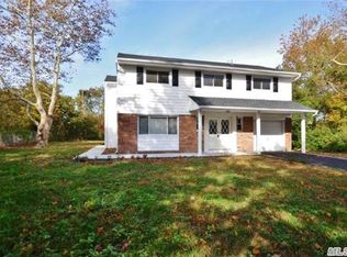 36 Holly Dr, East Northport, NY 11731