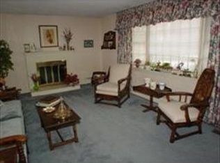 75 Greenwood Rd, Andover, MA 01810