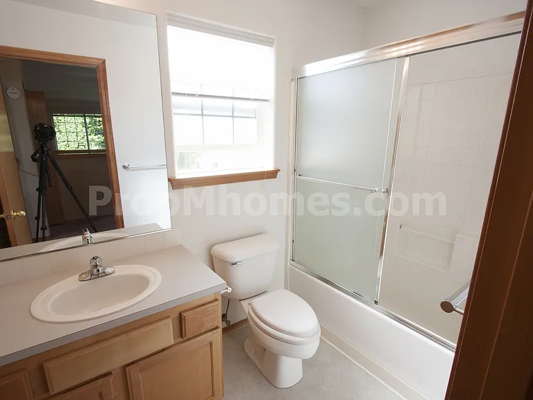 14963 SE Elm Park Dr — Photo 10