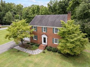 905 4th Ave, Farmville, VA