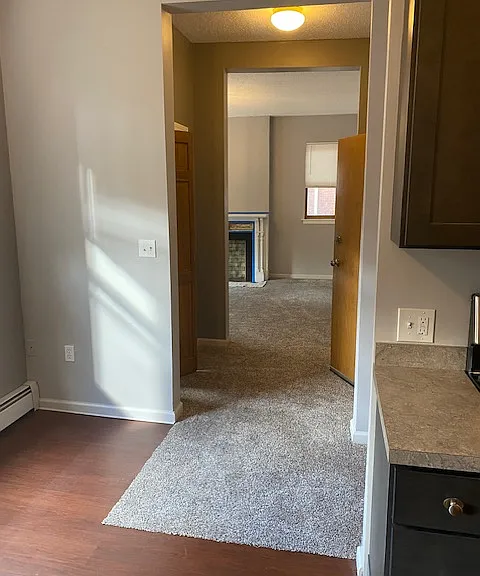 354 Laurel St #2B — Photo 4