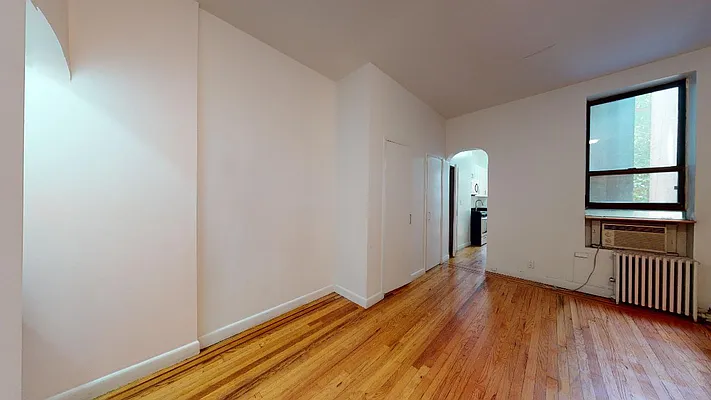 Rented by Bond New York | media 2