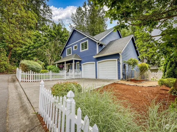 705 Moji Lane NW, Bainbridge Island, WA 98110