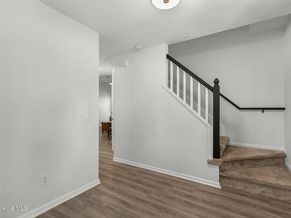5th image of 4914 Gate Post Lane