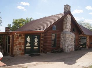 301 Hwy 39, Ingram, TX 78025