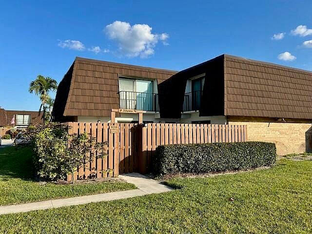1st image of 6166 SE Riverboat Drive #926
