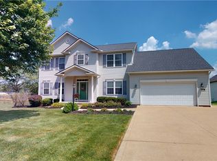 8663 Scotsbury St NW, Massillon, OH 44646