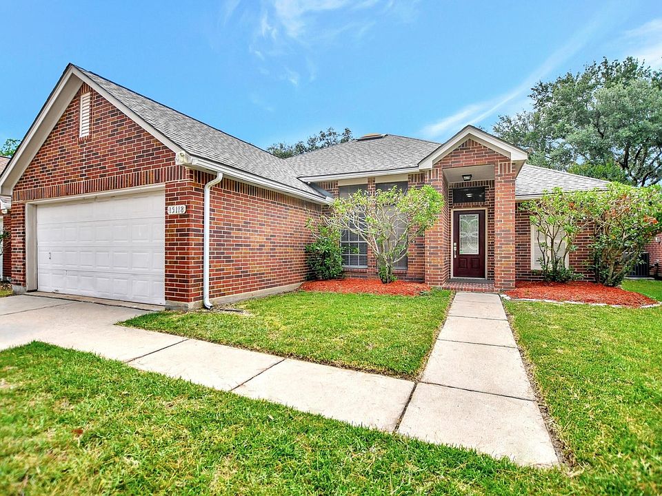 1st image of 15118 Red Cedar Cove Ln