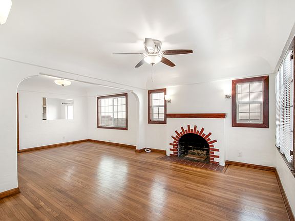 2nd image of 197 S Rosemead Blvd #197