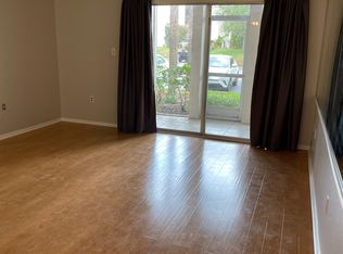 518 Orange Dr APT 14, Altamonte Springs, FL 32701
