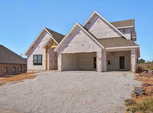 1795 S Pinecone Path, Springfield, MO 65809