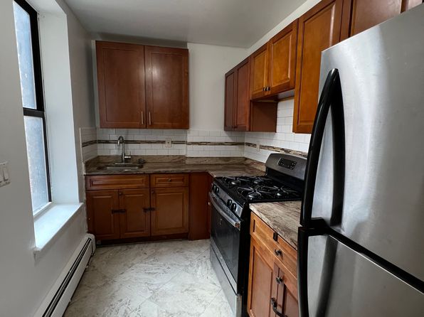 (undisclosed Address)