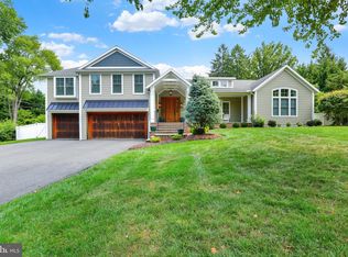 4 Hummingbird Rd, Wyomissing, PA 19610