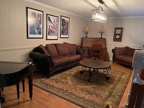 2nd image of 2301 Cedarberry Ln