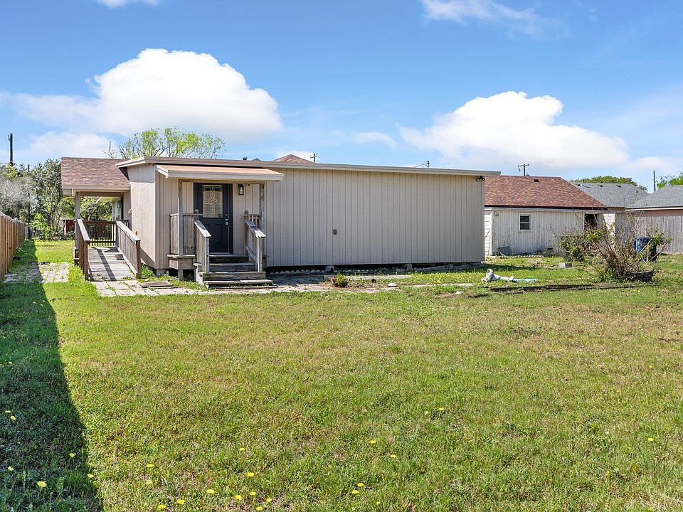 1st image of 530 Oakdale Dr