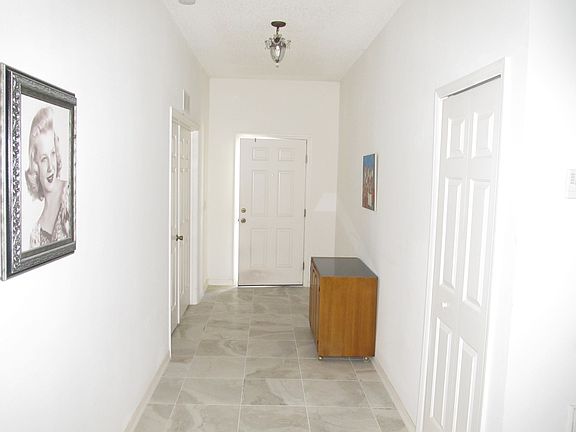 3rd image of 1142 N 13th Sq