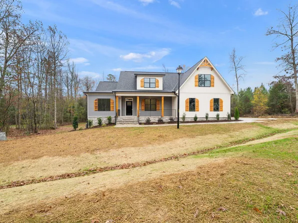 135 Beauview Way, Zebulon, NC 27597