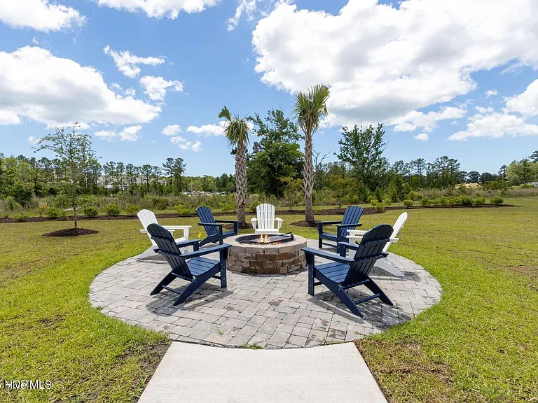 241 Arnette Dr #A — Photo 14