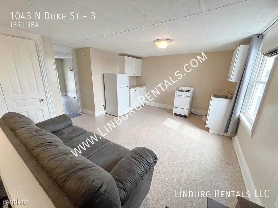 Living/Kitchen