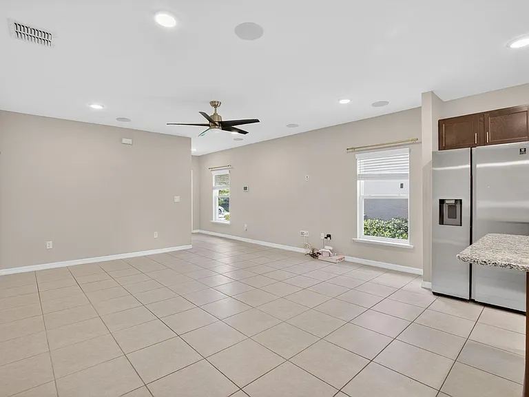 4718 Spatter Dock St #D — Photo 9