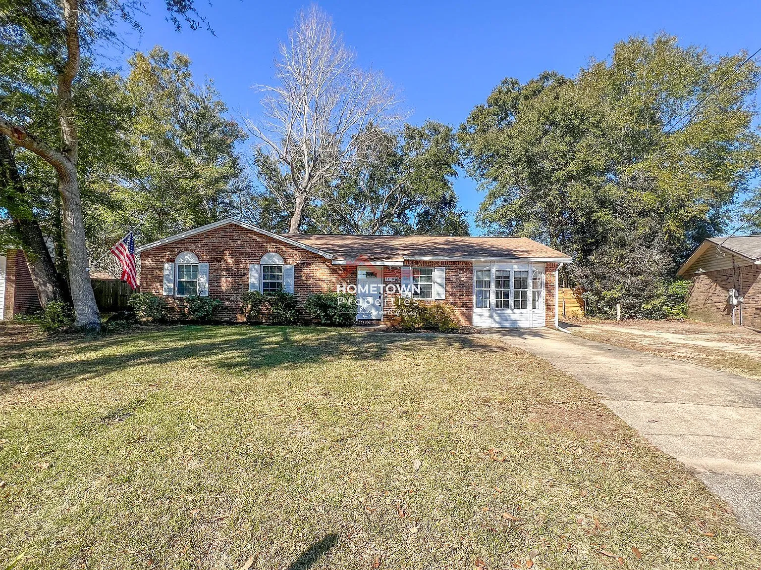 3 bed, 2.0 bath, 1300 sqft, $1,775 — Photo 1