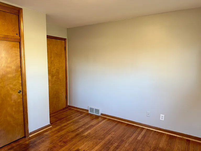 6590 Rockland St — Photo 15