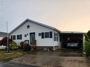 1657 N Coldwater Crossing Rd, Lakeside Marblehead, OH 43440