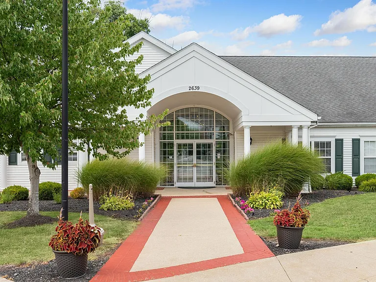 Arbor Glen - Seniors 55+ — Photo 15