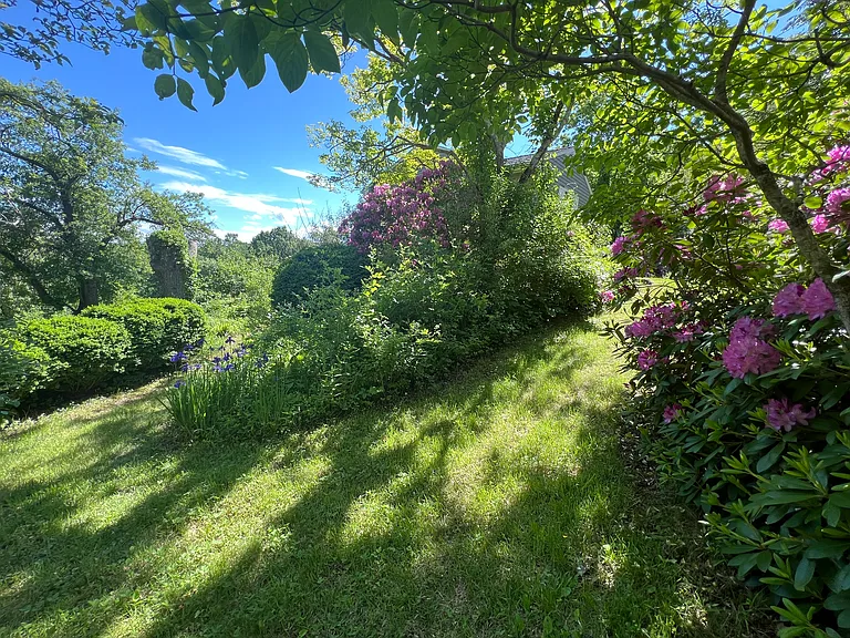 123 Looking Glass Hill Rd — Photo 41
